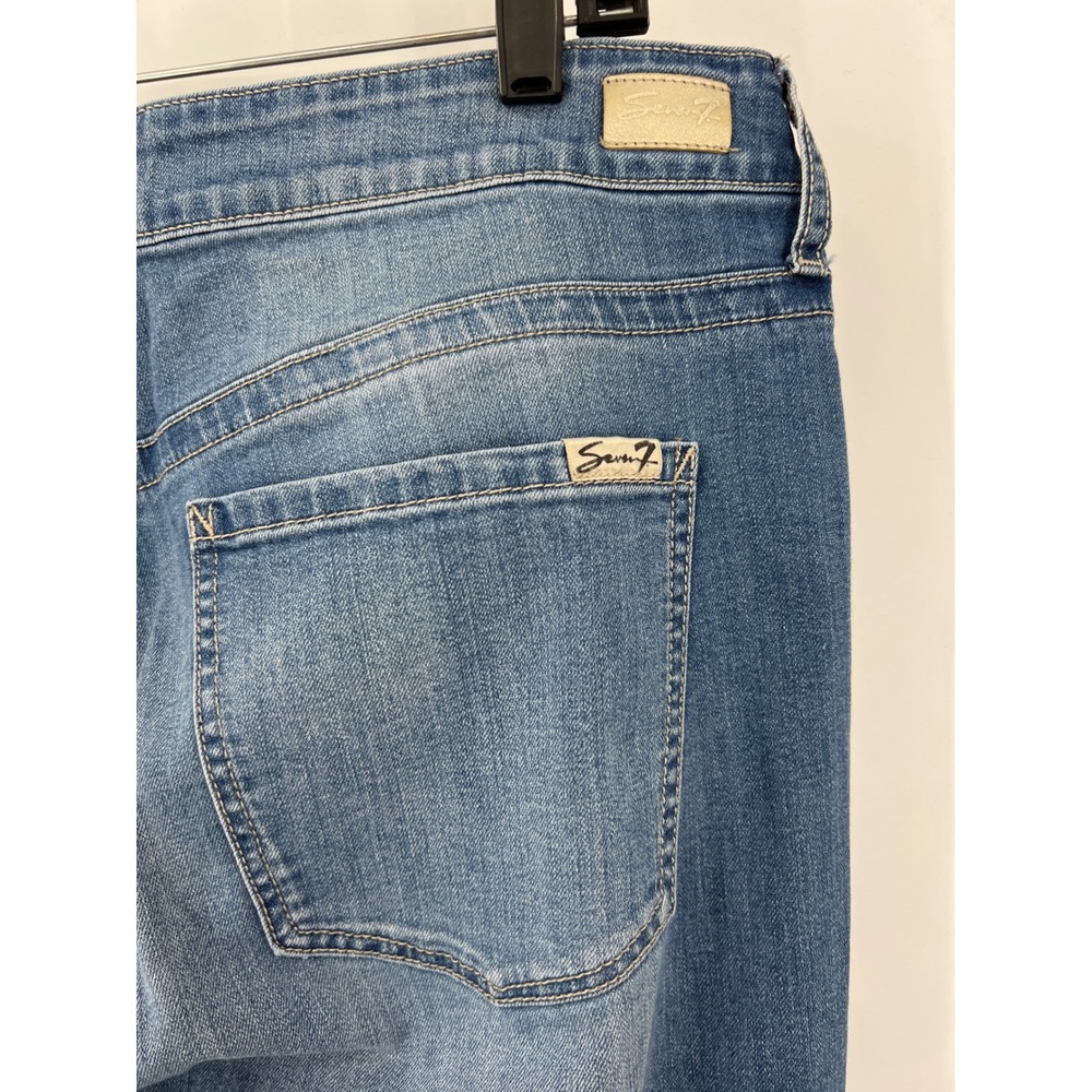 Seven7 Premium Floral Bird Embroidered Tapered Jeans 14 Medium Wash Frayed Hem - Picture 3 of 10
